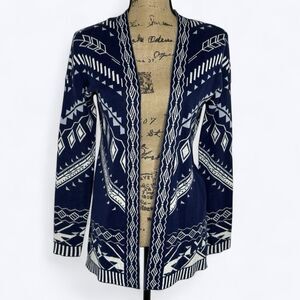 Pink Republic Cardigan Sweater Sz M Blue Long Sleeve Southwest Aztec Print